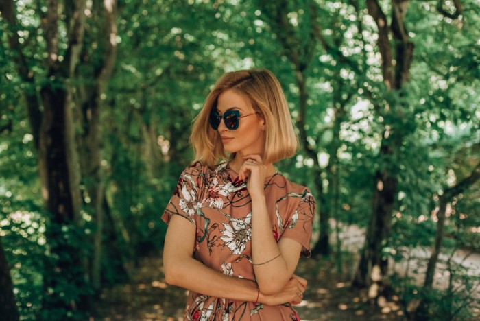 Czy te kwiaty skradną Wasze serca? / Elegancka stylizacja